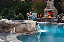 Outdoor Fireplace & Fire Pit